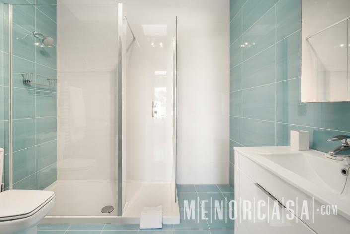 Image No.18-4 Bed Villa / Detached for sale