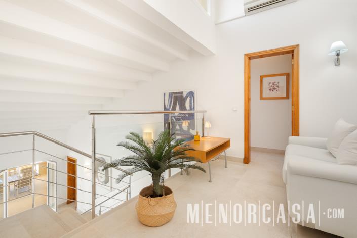 Image No.19-4 Bed Villa / Detached for sale