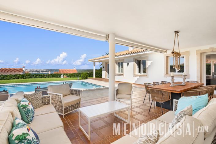 Image No.2-4 Bed House/Villa for sale