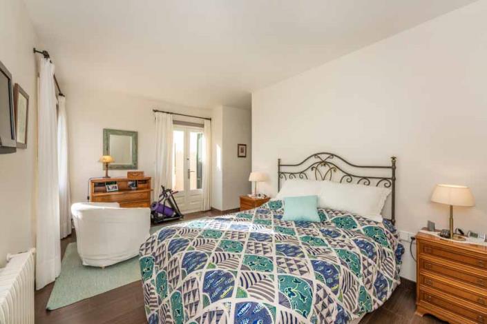 Image No.11-4 Bed House/Villa for sale