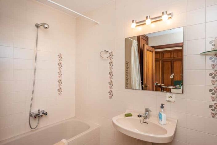 Image No.36-4 Bed House/Villa for sale