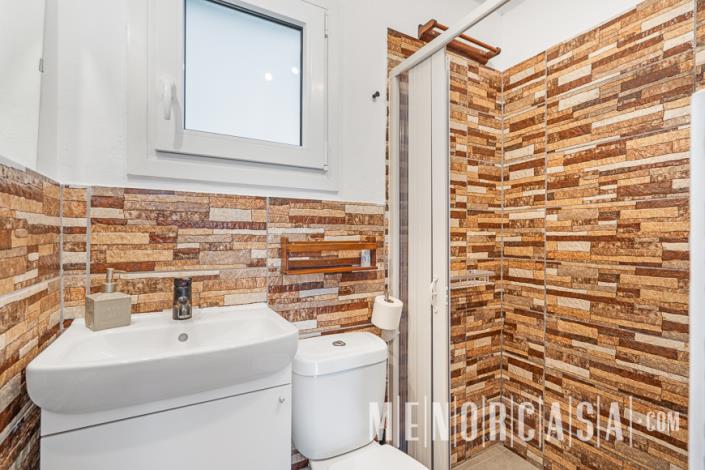 Image No.37-4 Bed Villa / Detached for sale