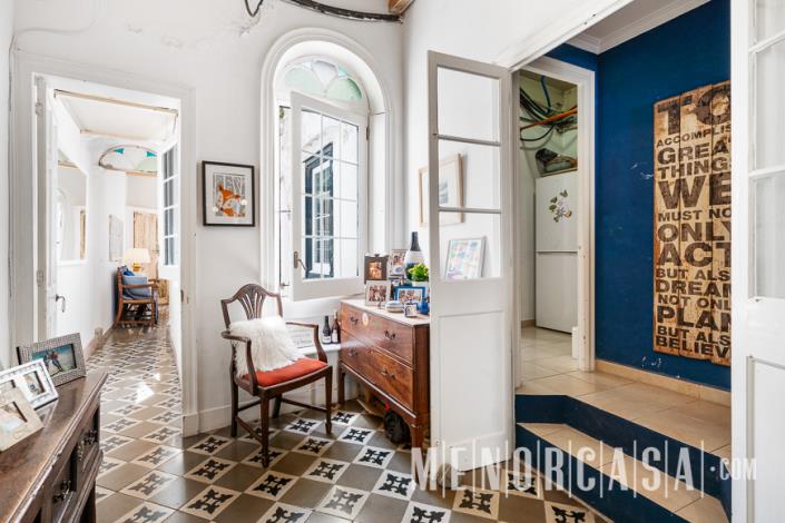 Image No.22-4 Bed Townhouse for sale