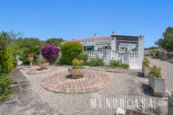 Image No.32-3 Bed Villa / Detached for sale