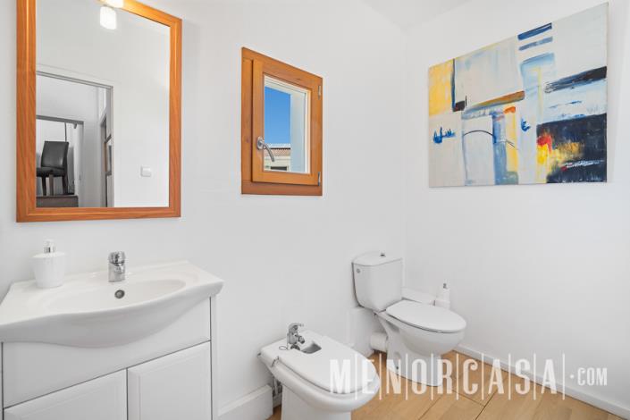 Image No.10-6 Bed Villa / Detached for sale