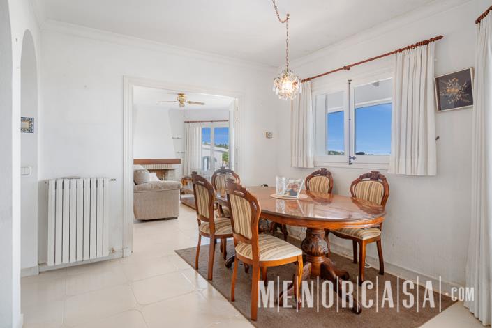 Image No.8-3 Bed Chalet for sale