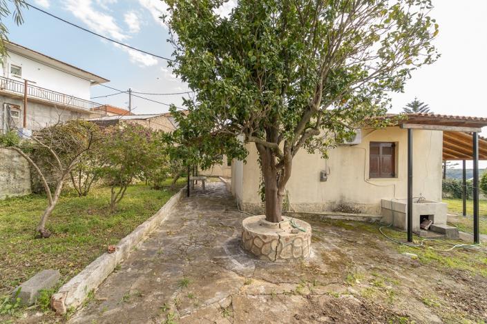 Image No.6-2 Bed Village House for sale