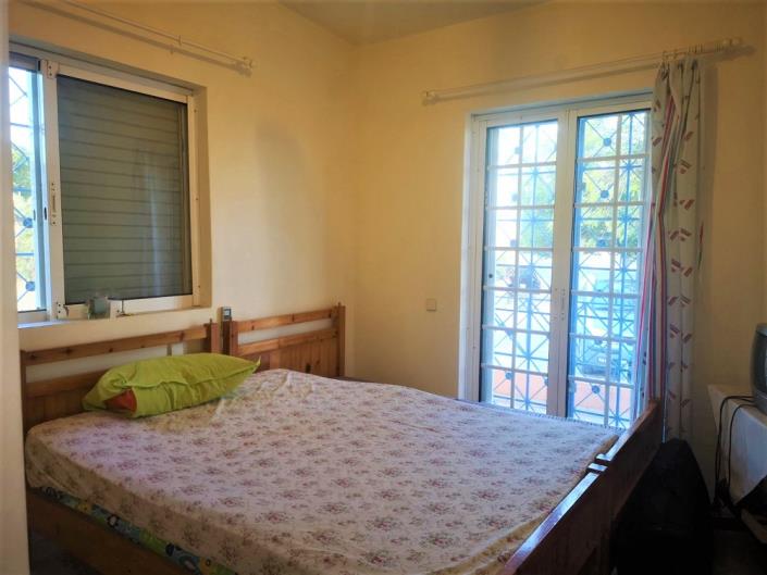 Image No.14-2 Bed House for sale