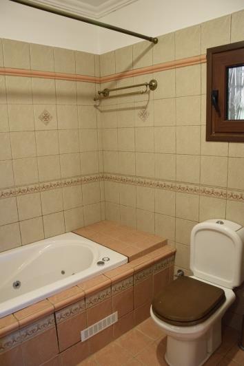 Image No.25-3 Bed House for sale