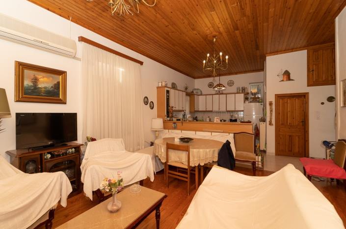 Image No.13-4 Bed Property for sale