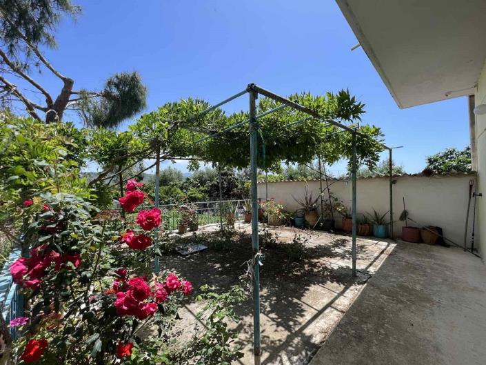 Image No.7-3 Bed House for sale