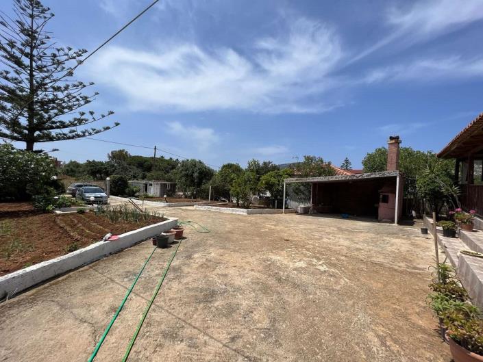 Image No.6-1 Bed House for sale