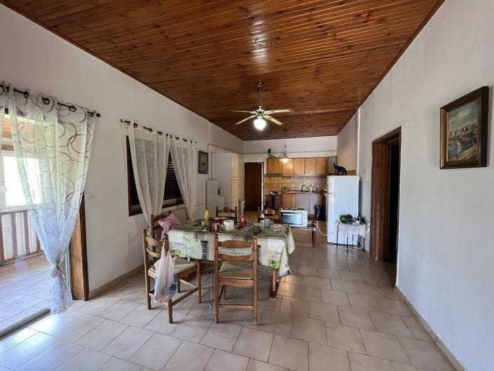 Image No.8-1 Bed House for sale