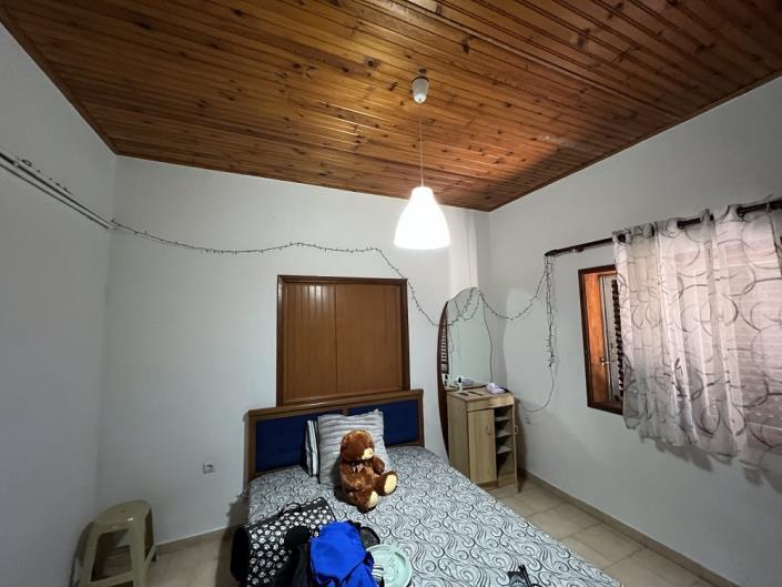 Image No.10-1 Bed House for sale