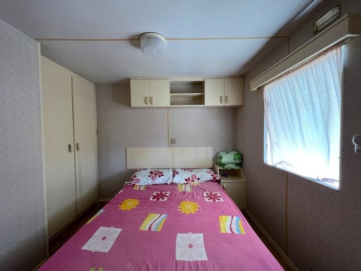 Image No.10-2 Bed Caravan for sale