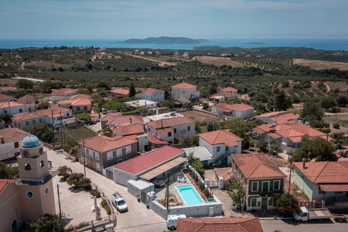 Image No.2-2 Bed House for sale