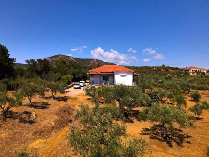 Image No.1-2 Bed House for sale
