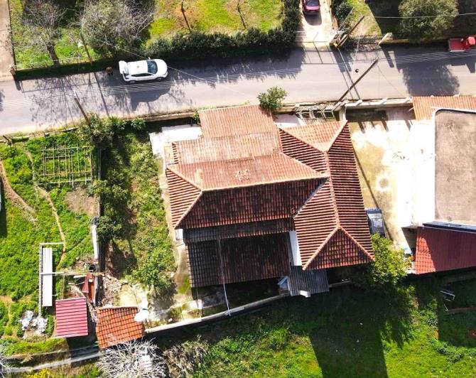 Image No.2-4 Bed House for sale