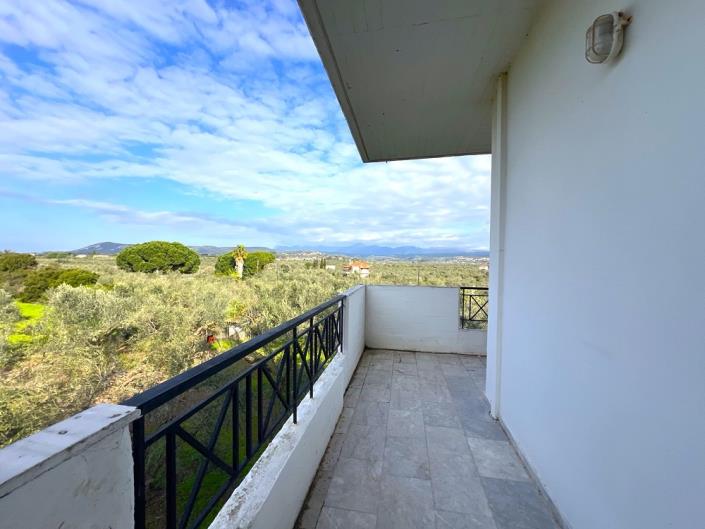 Image No.22-3 Bed House for sale