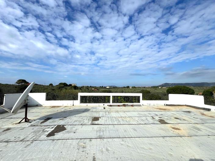 Image No.25-3 Bed House for sale