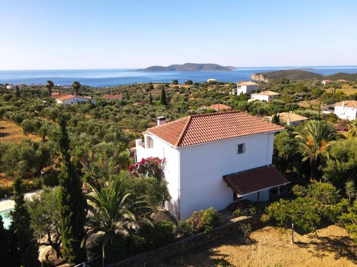 Image No.6-4 Bed Villa for sale