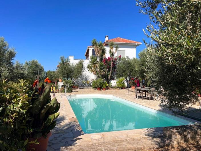 Image No.7-4 Bed Villa for sale