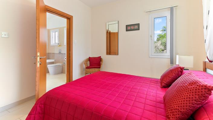 Image No.8-3 Bed Villa for sale