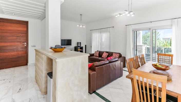 Image No.5-3 Bed Villa for sale