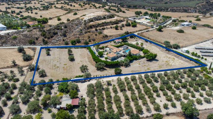 Image No.6-6 Bed Villa / Detached for sale