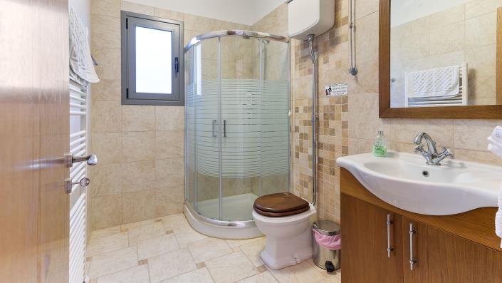 Image No.18-6 Bed Villa / Detached for sale