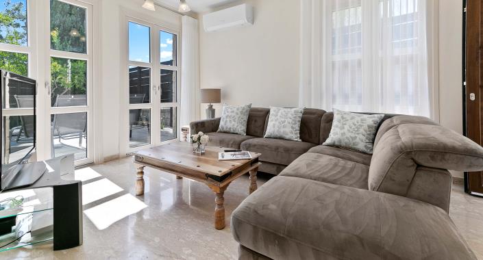 Image No.4-3 Bed Townhouse for sale