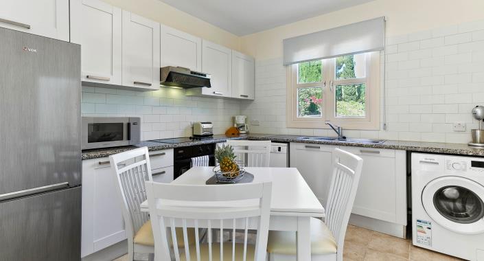 Image No.8-3 Bed Townhouse for sale