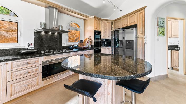 Image No.36-4 Bed Villa / Detached for sale