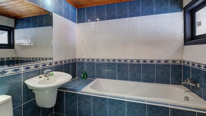 Image No.12-2 Bed Village House for sale