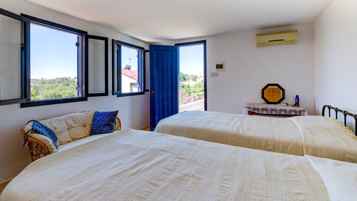 Image No.18-2 Bed Village House for sale