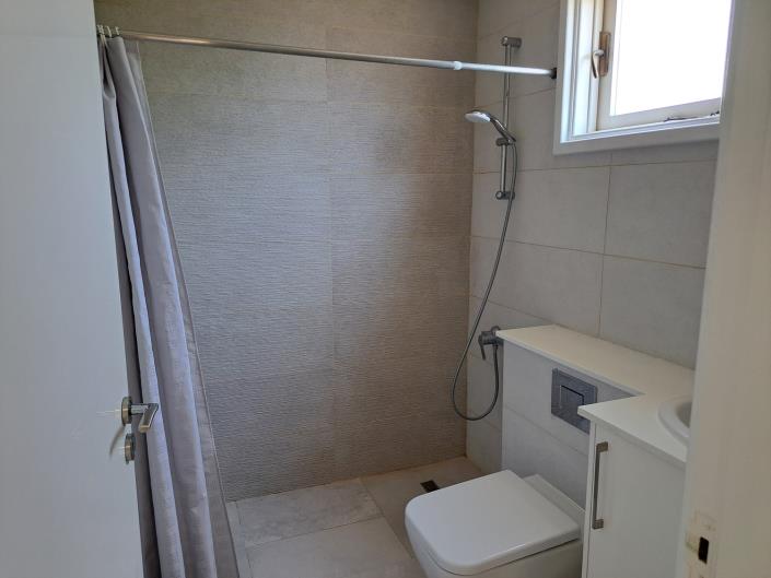 Image No.10-3 Bed Apartment for sale