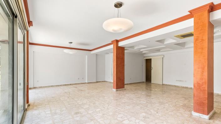 Image No.9-4 Bed Apartment for sale