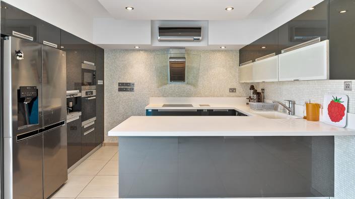 Image No.3-4 Bed Apartment for sale