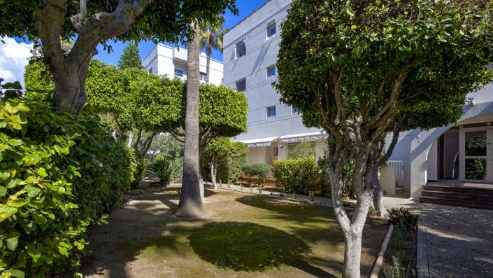 Image No.25-4 Bed Apartment for sale