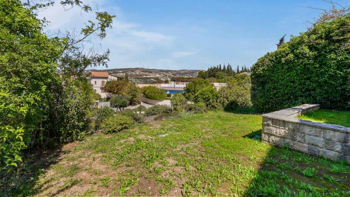 Image No.22-2 Bed Apartment for sale