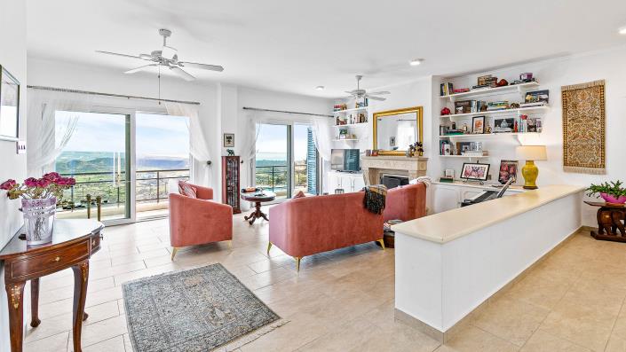 Image No.3-3 Bed Penthouse for sale