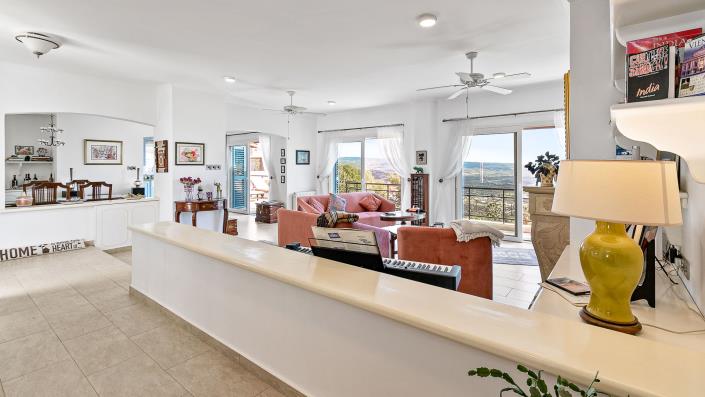 Image No.4-3 Bed Penthouse for sale