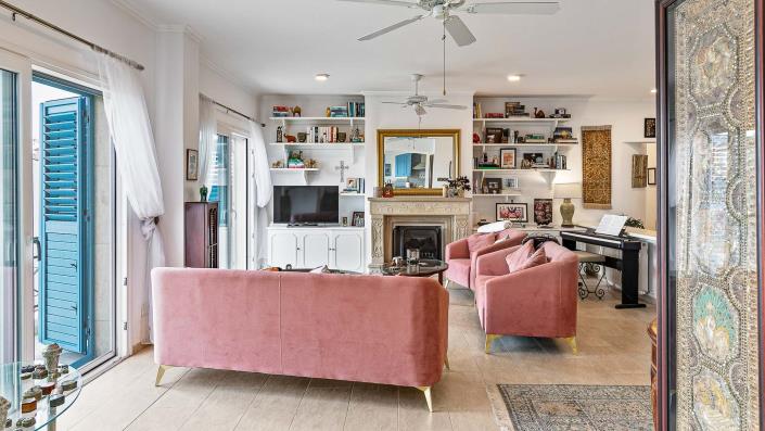 Image No.5-3 Bed Penthouse for sale