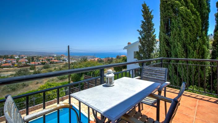 Image No.1-2 Bed House/Villa for sale
