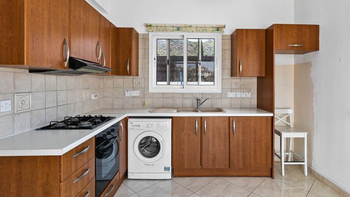 Image No.17-2 Bed Bungalow for sale