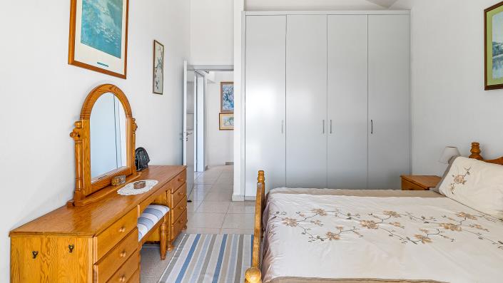 Image No.10-2 Bed Bungalow for sale