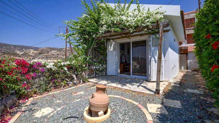 Image No.13-2 Bed Bungalow for sale