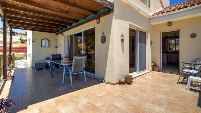 Image No.9-3 Bed Villa / Detached for sale