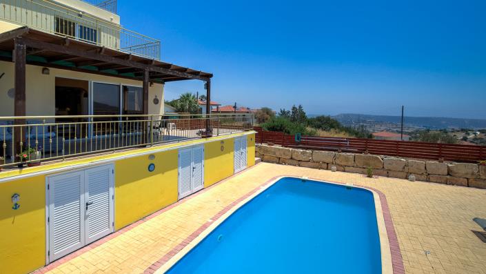 Image No.12-3 Bed Villa / Detached for sale