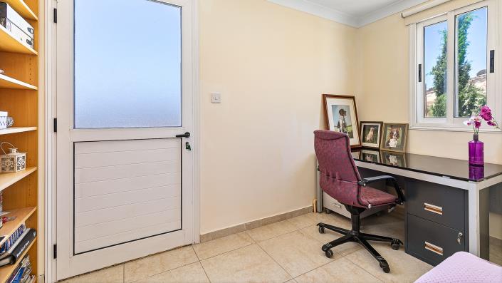 Image No.30-3 Bed Villa / Detached for sale